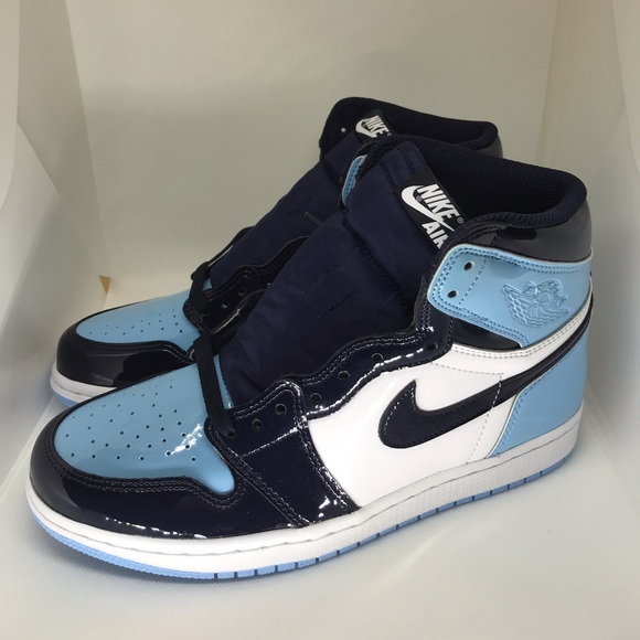 Jordan Shoes - Women’s Air Jordan 1 ‘Patent UNC’